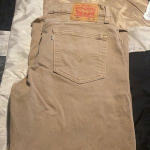 Khaki Levi jean